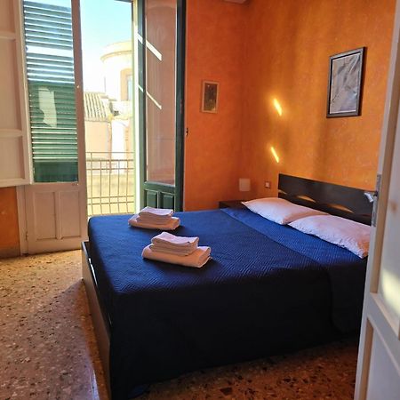 Апартаменты Casa Azzurra Трапани Экстерьер фото